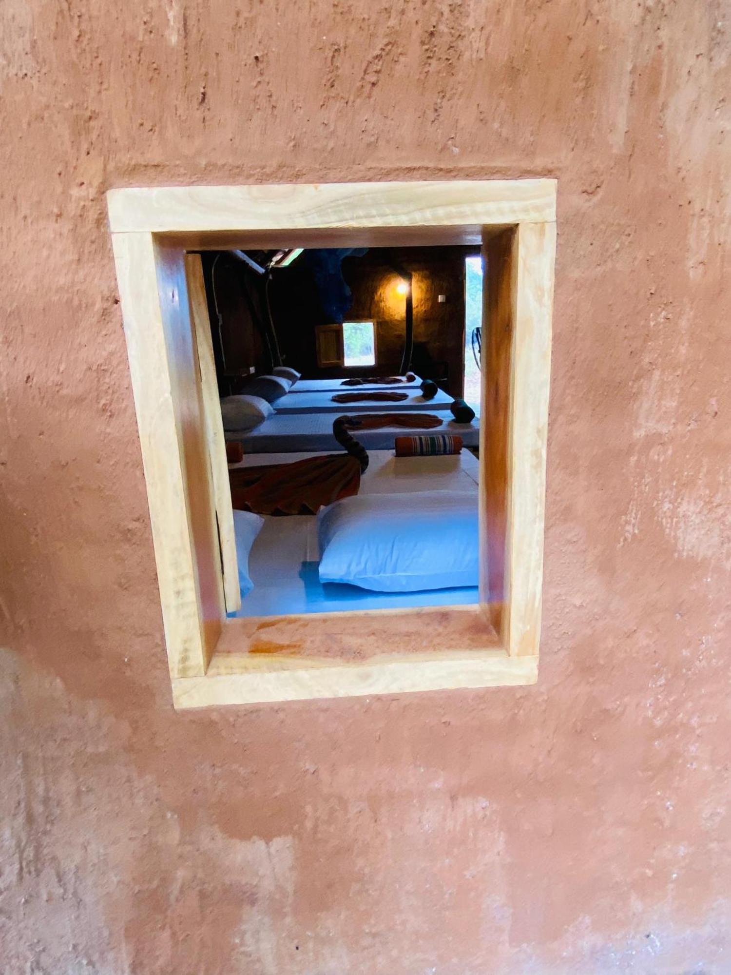 Yala Village Eco Tree House Tissamaharama Exterior photo