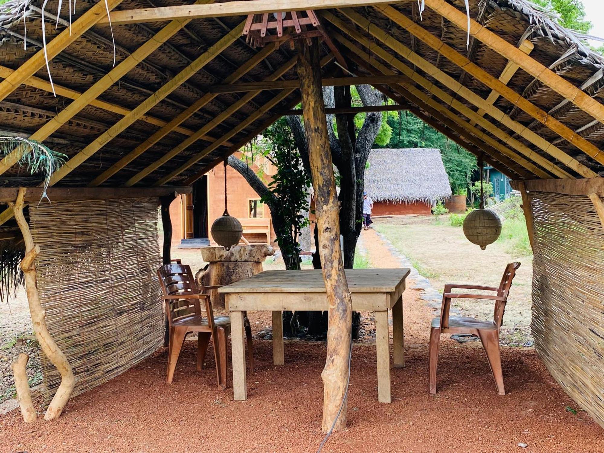 Yala Village Eco Tree House Tissamaharama Exterior photo